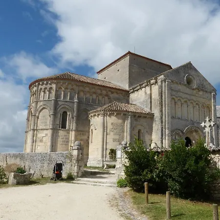 L'ancienne Epicerie بيت للعطل Montpellier-de-Médillan